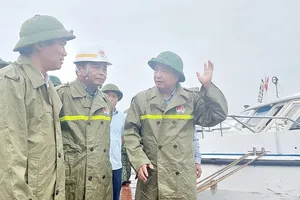 Bão số 2 suy yếu, cảnh báo vẫn gây dông gió, mưa lớn