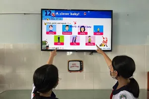 Chương trình mới: Thiếu giáo viên tin học, tiếng Anh 