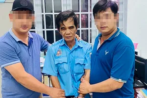 Giả người bán vé số để bắt phạm nhân trốn trại 28 năm 