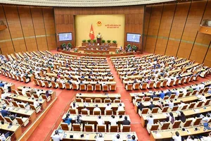 Để kẹt xe, ngập úng khắp nơi… ai chịu trách nhiệm? 