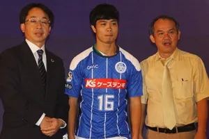 Yokohama mua Công Phượng và thử thách ở J-League 1 