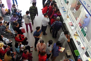 Người bệnh “né” trạm y tế vì thiếu thuốc 