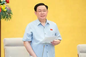 Siết khai thác nước ngầm bừa bãi, ngăn chặn sạt lở 