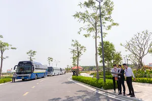 Cần gắn trách nhiệm pháp lý với môi giới nhà đất 