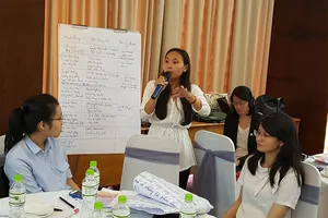 Đại biểu tham gia hội thảo đóng góp ý kiến nâng cao năng lực giải quyết vấn đề quấy rối tình dục