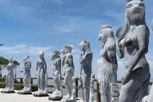 Tượng khỏa thân: 'Chỉ không đẹp chứ chẳng dung tục'