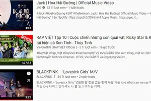 Fan Việt quyết tâm 'đè' Blackpink trên top trending