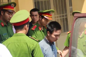 Bị đâm chết vì... nợ lương