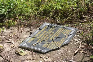  Gần 6 tỷ nằm 'phơi nắng', dân thiếu nước sạch