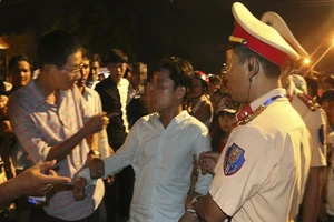 Bị giật dây chuyền tại lễ khai mạc Festival Quảng Nam