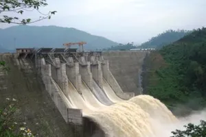 Khẩn trương điều tiết mực nước các hồ chứa thủy điện 