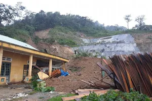 Quảng Nam:Vẫn còn một số người bị núi lở đè mắc kẹt