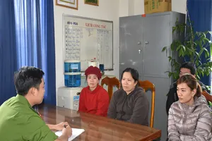 Bắt 3 phụ nữ ghi lô đề hàng tỉ đồng