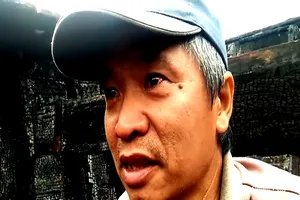 Cháy tàu tiền tỉ, trắng tay ngay cận Tết