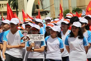 Bố của nam sinh thi Olympia: Con đã là người chiến thắng