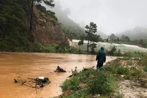 Phát hiện thi thể người đàn ông bị nước cuốn trôi