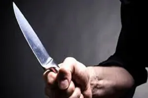 Cha 42 tuổi bị con trai nghi bị tâm thần chém tử vong