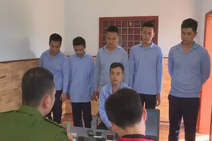 Triệt phá đường dây cá độ bóng đá 'khủng' hơn 10 tỉ đồng