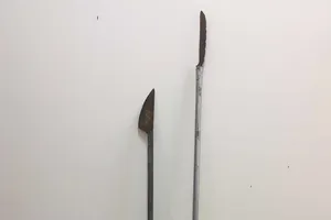  Chơi ma túy, chạy xe chở 3, còn chém cảnh sát