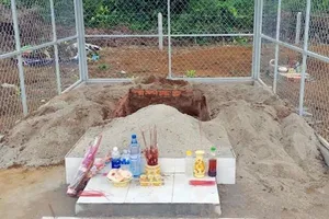 Vụ bí thư xã giết người: Sẽ khởi tố thêm tội xâm phạm mồ mả