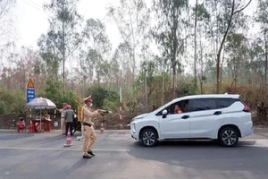 Kon Tum: lập lại các chốt kiểm tra phòng chống COVID-19