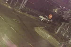 Tạm giam 3 nghi can chém chết người ở phố