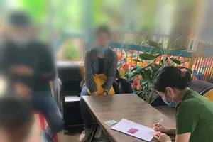 Nữ hộ sinh tiêm vaccine bạch hầu ‘chui’ bị phạt 30 triệu đồng