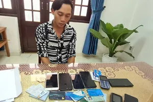 Khởi tố bị can lừa 100 triệu đồng vợ nạn nhân vụ Rào Trăng 3