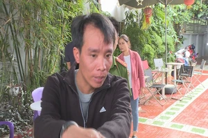 Đâm chết bạn nhậu vì đòi về với vợ sắp sinh