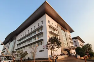 Cứu bệnh nhân bị đâm thủng tim, gan nguy kịch