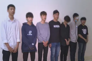 Công an triệu tập một số người lên làm việc. Ảnh: AĐ