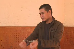 Định tại cơ quan điều tra. Ảnh: AĐ