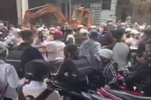 Đắk Lắk: Lại xuất hiện clip học sinh đánh nhau