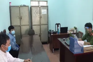 3 người trốn trong thùng xe “luồng xanh” để tránh chốt kiểm dịch ở Đắk Nông