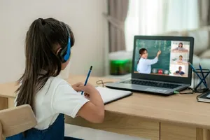 Pleiku chuyển sang học trực tuyến sau khi có học sinh mắc COVID-19