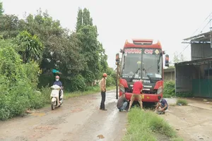 Thiếu niên lái xe khách 40 chỗ đi giấu sau mâu thuẫn lúc ăn nhậu