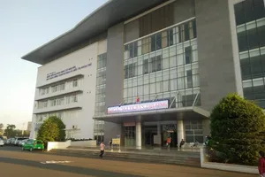 Sản phụ mắc COVID-19 được phẫu thuật ‘bắt con’ thành công