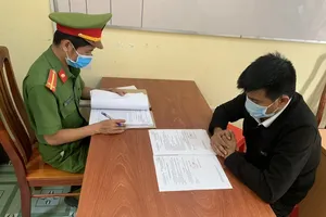 Khởi tố người hành hung nhân viên y tế cấp cứu cho vợ mình