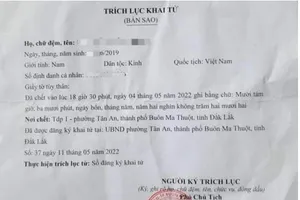 Bất thường vụ mẹ khai tử cho con trai còn sống