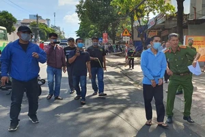 Cụ bà 68 tuổi nhặt ve chai bị kẻ say hiếp dâm