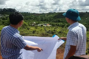 Sẽ cưỡng chế 53 trường hợp lấn chiếm đất ở dự án cụm công nghiệp Quảng Tâm