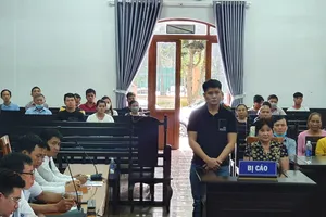  Huỷ án điều tra lại vụ bị cáo kêu oan tội cho vay lãi nặng 