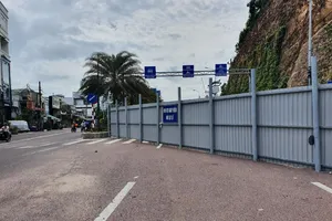 Bình Định chi hơn 65 tỉ đồng để khắc phục sạt lở núi sát taluy đường