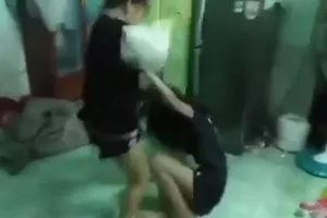 Lãnh đạo tỉnh Bình Định yêu cầu chấn chỉnh sau hai vụ nữ sinh bị đánh 