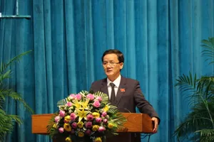 11 tháng, toà huyện vẫn chưa chuyển hồ sơ lên tòa tỉnh vì... thư ký tòa quá tải