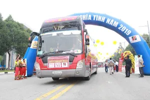 Chuyến xe xuân đưa công nhân Bình Dương về đón tết