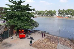 Nam thanh niên nhảy cầu mất tích ở Bình Dương