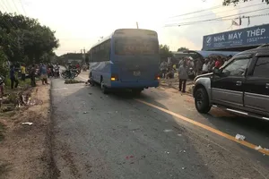 2 người tử vong sau tai nạn liên hoàn tại Bình Dương