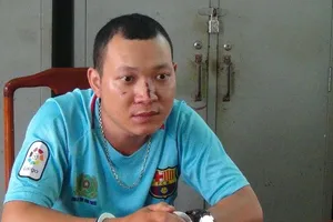 Giả CSGT chặn xe lấy tiền người đi đường 