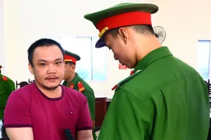 Thuê hàng loạt ô tô mang đi cầm cố lấy tiền đánh bạc